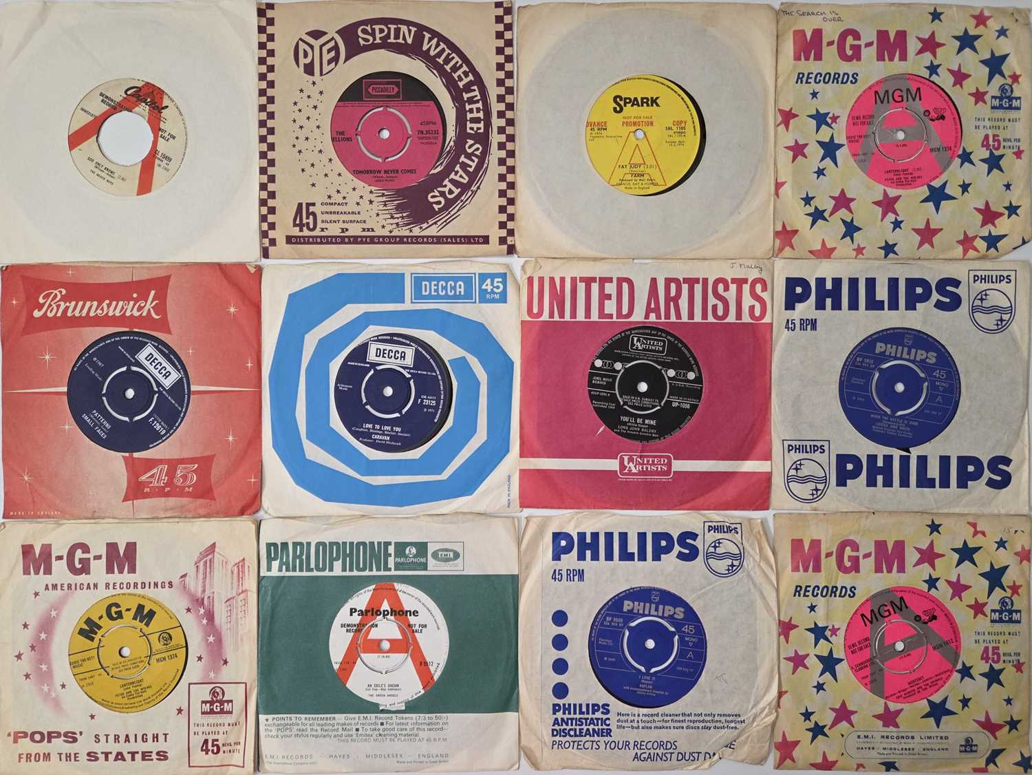 Lot 15 - UK PRESS 60'S BEAT, PSYCH, POPSIKE 7" SINGLES W/ DEMOS - THE BEACH BOYS, THE HELLIONS + MORE