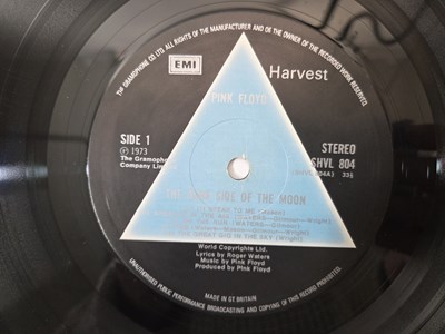 Lot 31 - PINK FLOYD - THE DARK SIDE OF THE MOON LP (ORIGINAL UK 'SOLID BLUE' COPY - SHVL 804)