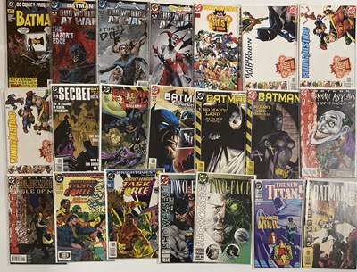 Lot 89 - APPROX 800 DC & BATMAN RELATED COMICS.