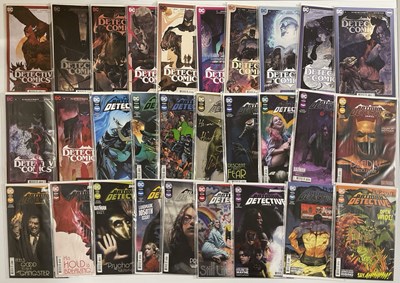 Lot 91 - APPROX 600 DC & BATMAN-RELATED COMICS.