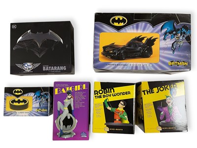 Lot 57 - BATMAN AND RELATED CERAMIC STATUES
