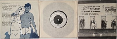 Lot 79 - THE OUTCASTS - 7" PACK