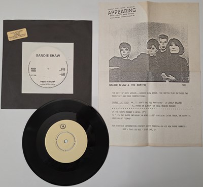 Lot 27 - THE SMITHS / SANDIE SHAW - 'HAND IN GLOVE' 7" - 1984 UK WHITE LABEL WITH PRESS SHEET