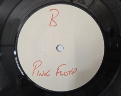 Lot 113 - PINK FLOYD - ANOTHER BRICK IN THE WALL 7" (WHITE LABEL - HAR5194)
