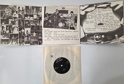 Lot 115 - BEEZ - EASY 7" (SNACK 001 - UK ORIGINAL)