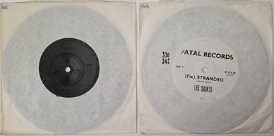 Lot 41 - THE SAINTS - I'M STRANDED 7" PACK - 1976 AUSSIE ORIGINAL + UK STOCK COPY