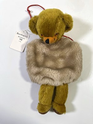Lot 1 - VINTAGE TEDDY BEARS INCLUDING 1920S STEIFF