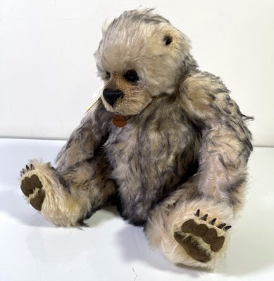 Lot 4 - TWO UNIQUE GILLES BÄREN BEARS
