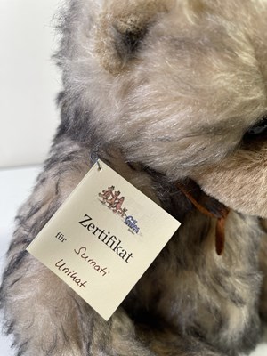 Lot 4 - TWO UNIQUE GILLES BÄREN BEARS
