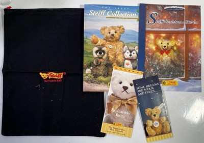 Lot 5 - STEIFF ANNELISE ANGEL BEAR - 652257