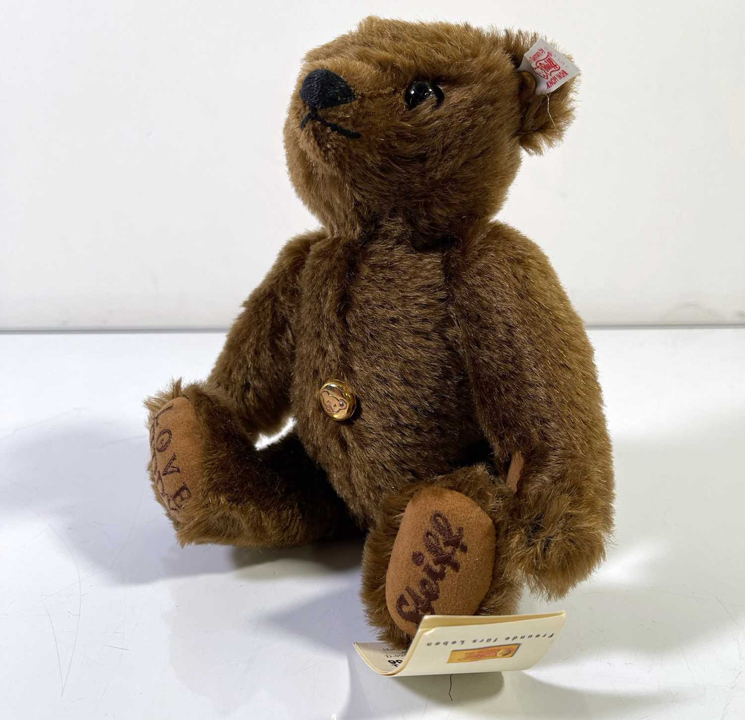 Lot 8 - STEIFF LOVE TEDDY 2002 - 994791