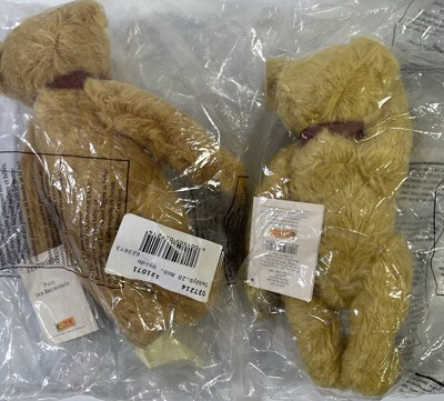Lot 9 - STEIFF PAUL THE GROWLER PACK