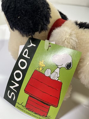 Lot 14 - COOPERSTOWN BEARS SNOOPY AND WOODSTOCK