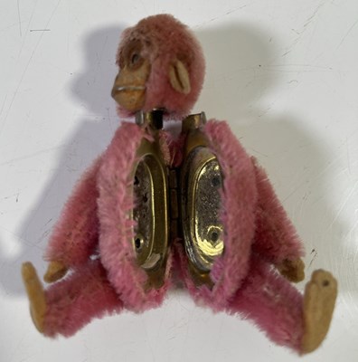 Lot 17 - SCHUCO MONKEY COMPACT AND BEAR SCENT BOTTLE
