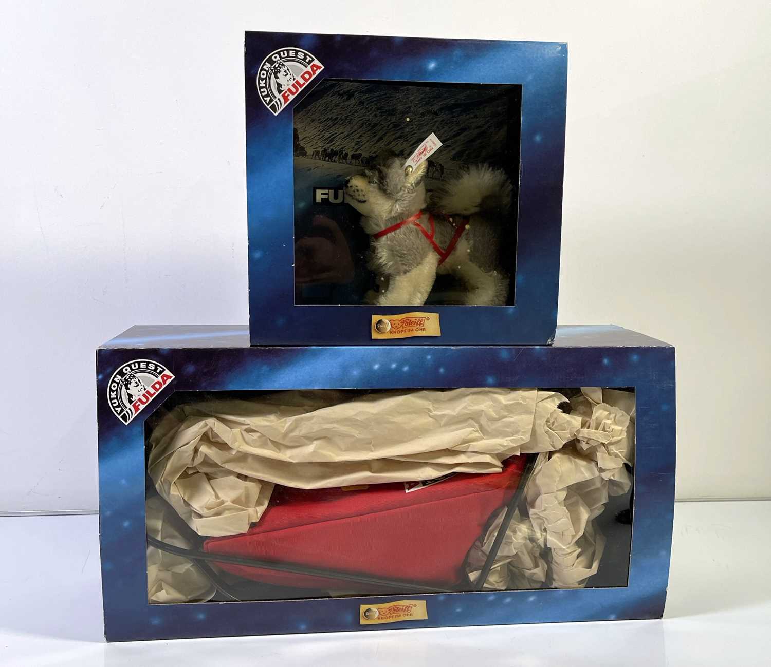 Lot 21 - STEIFF FULDA YUKON HUSKY AND SLEDGE WITH BASKET - 038617