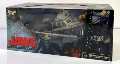 Lot 85 - JAWS - MCFARLANE / SPAWN / MOVIE MANIACS DELUXE BOXED SET.