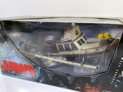 Lot 85 - JAWS - MCFARLANE / SPAWN / MOVIE MANIACS DELUXE BOXED SET.