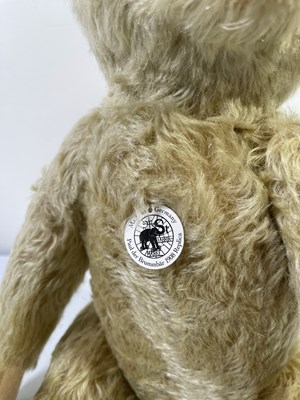 Lot 26 - STEIFF PAUL THE GROWLER BEAR 1908 REPLICA - 400513