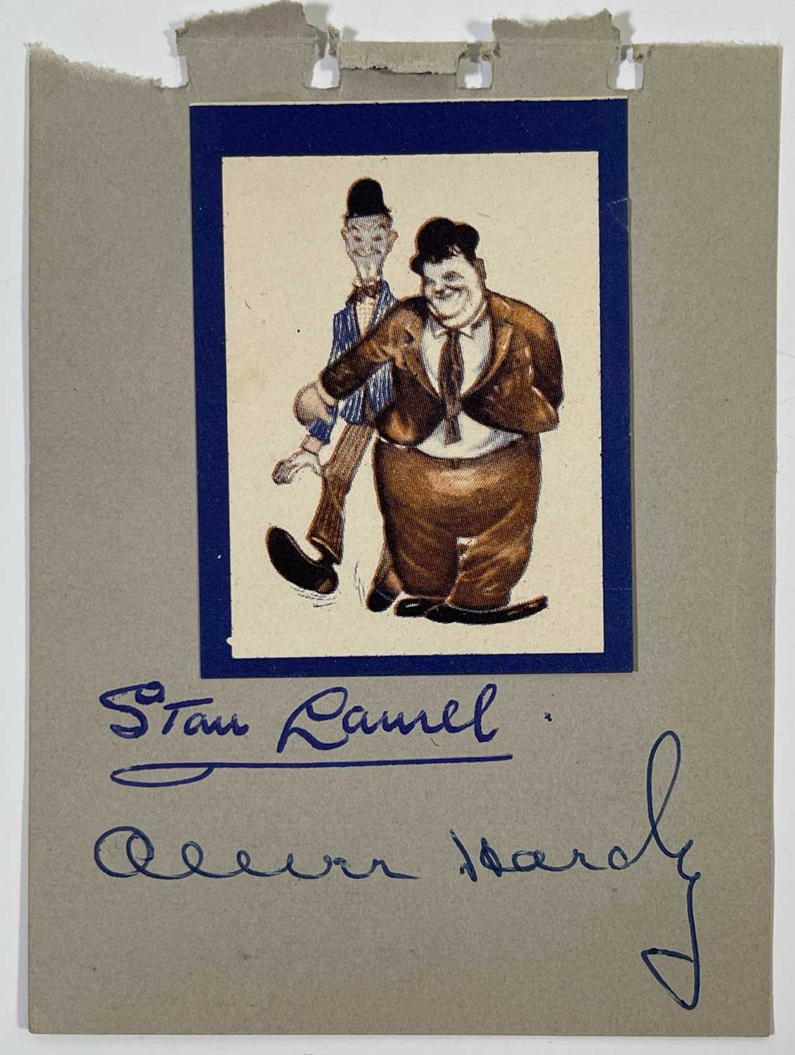 Lot 101 - STAN LAUREL AND OLIVER HARDY - SIGNED CUTTING.