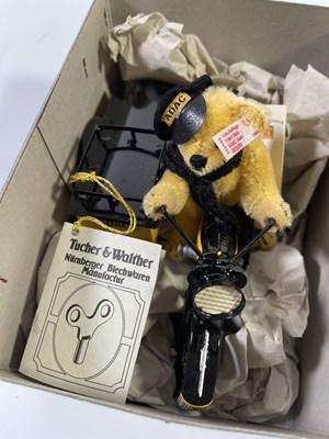 Lot 27 - COLLECTION OF THREE STEIFF BEARS
