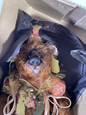 Lot 29 - LORIS HANCOCK BEARS PACK