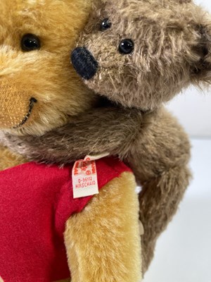 Lot 31 - HERMANN-TEDDY WINNIE THE POOH TEDDY BEAR