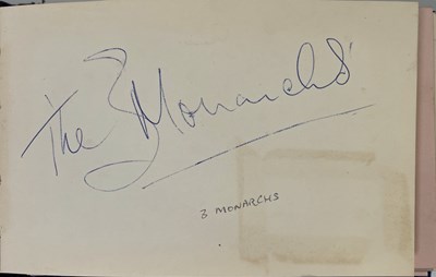 Lot 116 - 20TH C ENTERTAINMENT - AUTOGRAPH BOOK INC SHIRLEY BASSEY / HARRY SECOMBE.