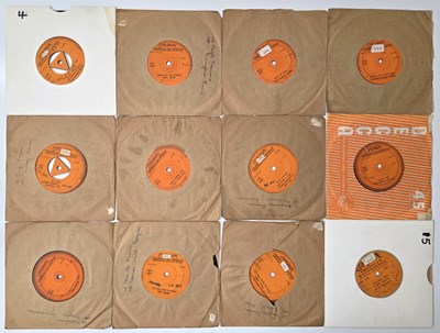 Lot 138 - LONDON UK - DEMO 7" SINGLE PACK
