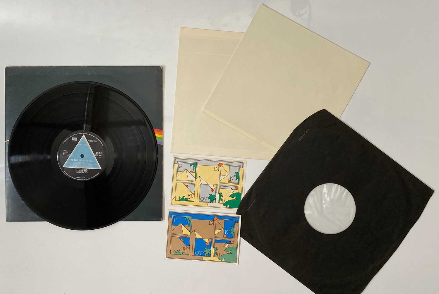 Lot 102 - PINK FLOYD - THE DARK SIDE OF THE MOON LP (ORIGINAL UK 'SOLID BLUE' COPY - SHVL 804)