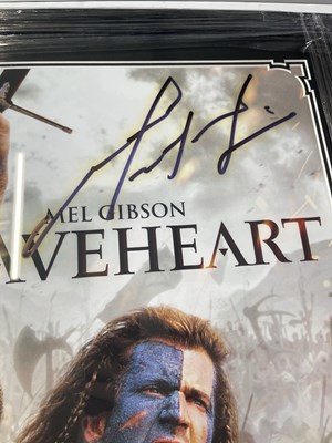 Lot 117 - MEL GIBSON - LARGE SIGNED DISPLAY.