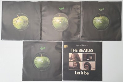 Lot 106 - THE BEATLES - UK FIRST PRESS EPs / ORIGINAL 7" COLLECTION