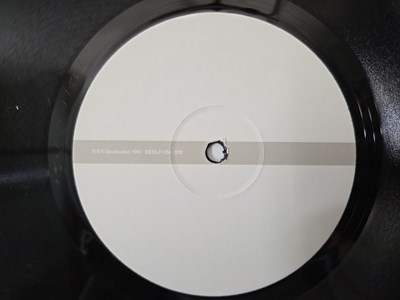 Lot 112 - SPIRITUALIZED - LADIES AND GENTLEMEN... LP (ORIGINAL UK COPY - DEDICATED RECORDS - DEDLP 034)