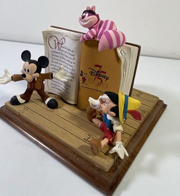 Lot 48 - KRACOV COLLECTIONS DISNEY 75 YEARS SCULPTURE