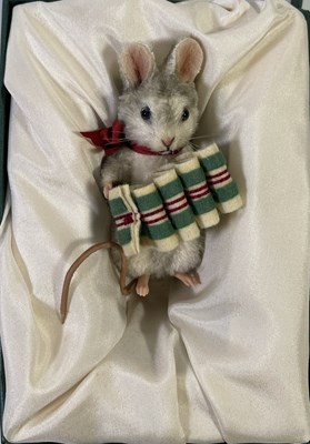 Lot 53 - R. JOHN WRIGHT CHRISTMAS MICE - MERRY (ARTIST'S PROOF)