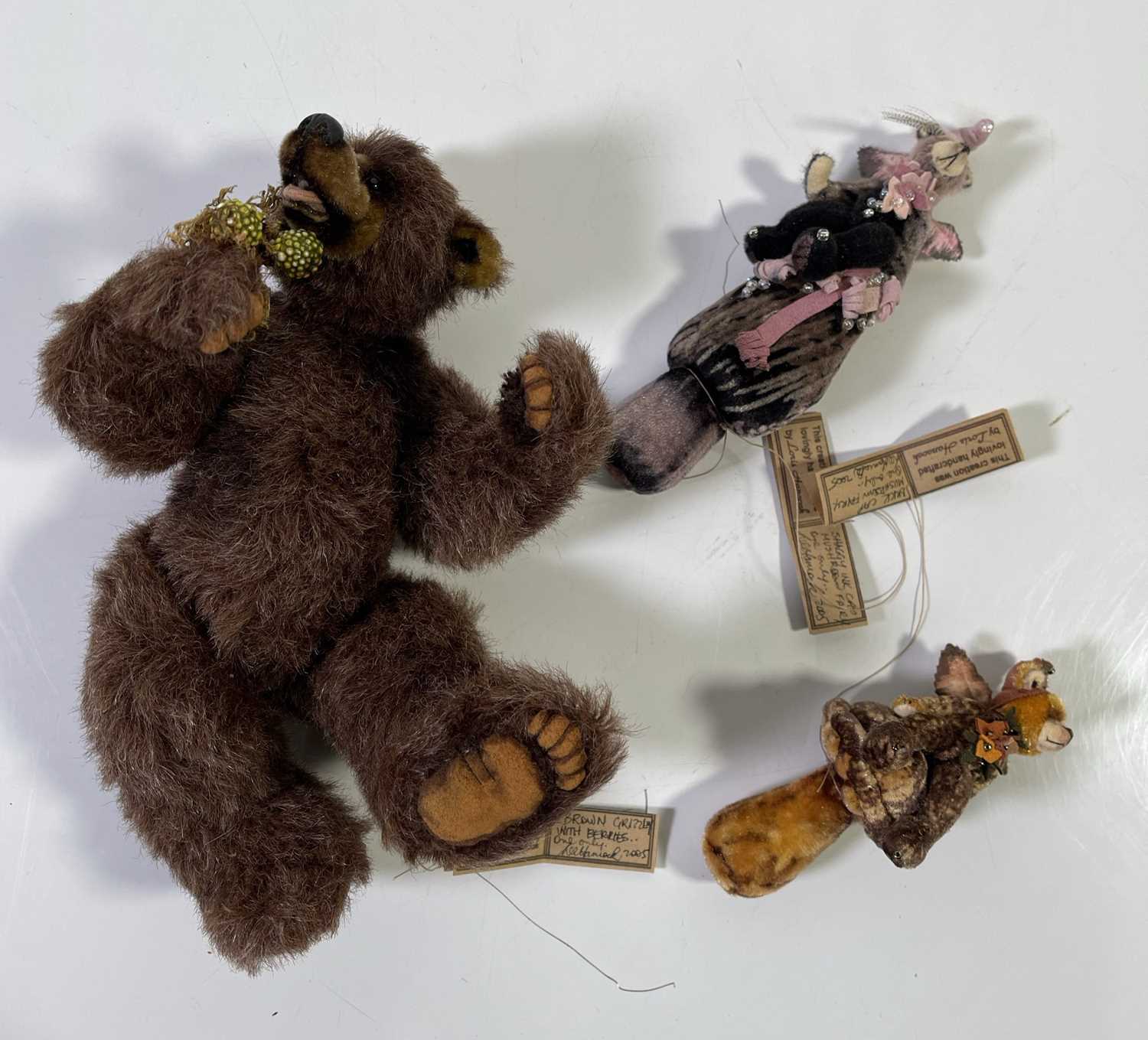 Lot 55 - LORIS HANCOCK ONE OF A KIND BEAR PACK