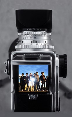 Lot 34 - MARTYN GODDARD - BLONDIE IN CAMERA - 'BEST OF BLONDIE' PHOTO-SHOOT ON HASSELBLAD 500CM