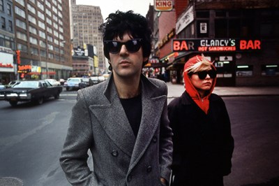Lot 36 - MARTYN GODDARD - BLONDIE IN CAMERA - CLEM BURKE AND DEBBIE HARRY.