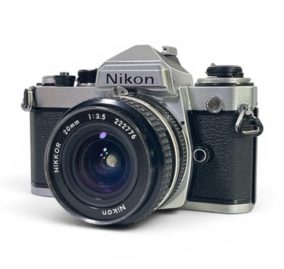 Lot 45 - MARTYN GODDARD - BLONDIE IN CAMERA - 1973 NIKON FE CAMERA AND 20MM LENS. CAMERA
