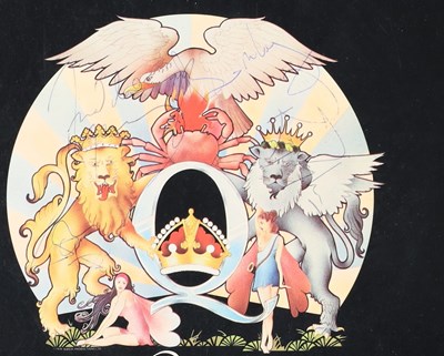Lot 167 - QUEEN - FULLY SIGNED COPY OF 'A DAY AT THE RACES' WITH BECKETT COA.