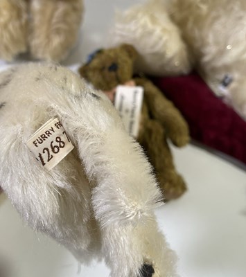 Lot 98 - MIXED LOT OF BEARS (X4)