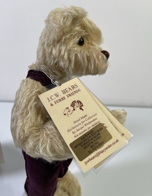Lot 98 - MIXED LOT OF BEARS (X4)