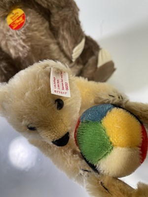 Lot 101 - PACK OF TWO STEIFF BEARS