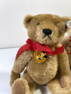 Lot 102 - PACK OF THREE STEIFF BEARS