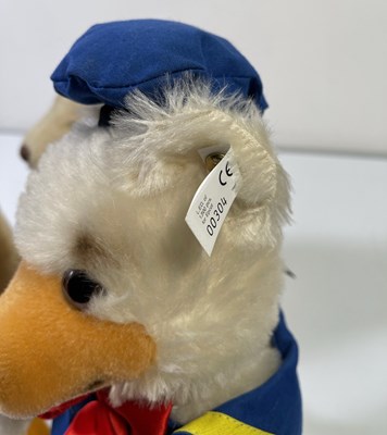 Lot 102 - PACK OF THREE STEIFF BEARS