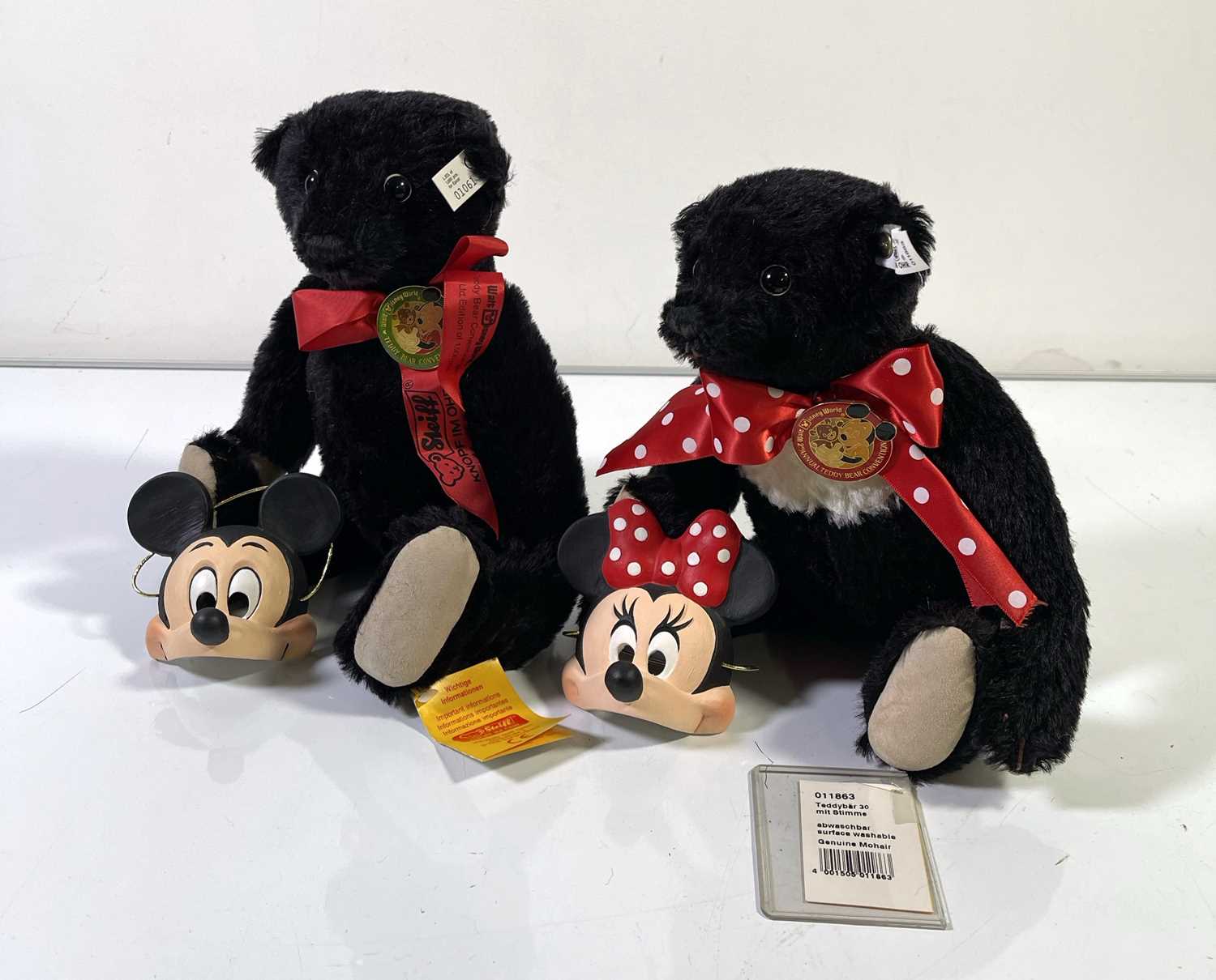 Lot 103 - STEIFF WDW CONVENTION MICKEY AND MINNIE