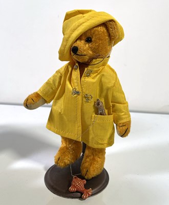 Lot 105 - PACK OF THREE MIXED BEARS