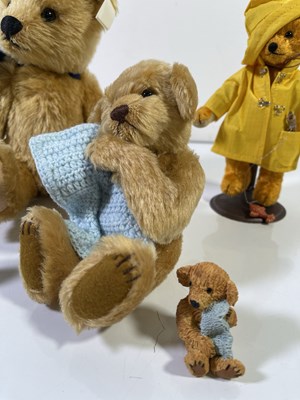 Lot 105 - PACK OF THREE MIXED BEARS