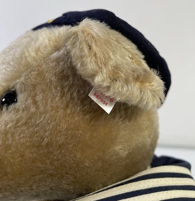 Lot 108 - STEIFF KAPITAN 2005 BEAR - 667954
