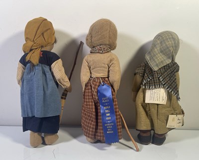 Lot 110 - MIXED R. JOHN WRIGHT DOLLS WITH OUT BOXES