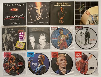 Lot 40 - DAVID BOWIE - 7" PACK